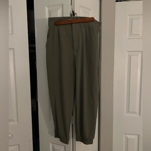 Grey/green trouser jogger